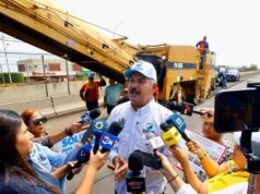 Gobernador del Zulia supervisa asfaltado de la avenida Don Manuel Belloso