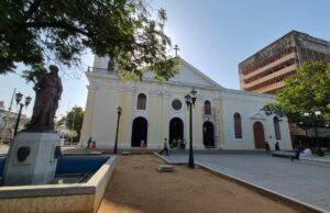 Plan de rescate patrimonial en el Zulia: Avanzan trabajos de rehabilitación de la Catedral y la Iglesia Santa Bárbara