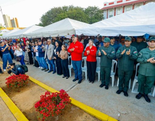 El pueblo zuliano selló su compromiso con legado de Hugo Chávez a 13 años de su siembra