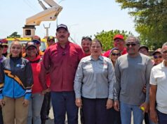 Gobernador Luis Caldera ilumina 13 kilómetros de la Intercomunal en la COL