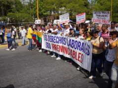 Docentes y trabajadores universitarios se movilizan en Maracaibo para exigir mejoras salariales