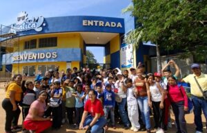 Fundanis celebró su promoción de grado en Aquatica