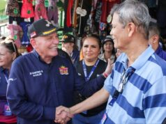 Alcalde Di Martino entrega aportes y recupera comercios en el Callejón de los Pobres
