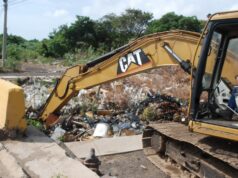 Alcaldía de Maracaibo trabaja en el despeje de la Cañada Los Caribes-Cajón La Vega