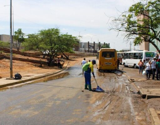 Alcaldía de Maracaibo ejecutó plan de contingencia por las lluvias en el Casco Central