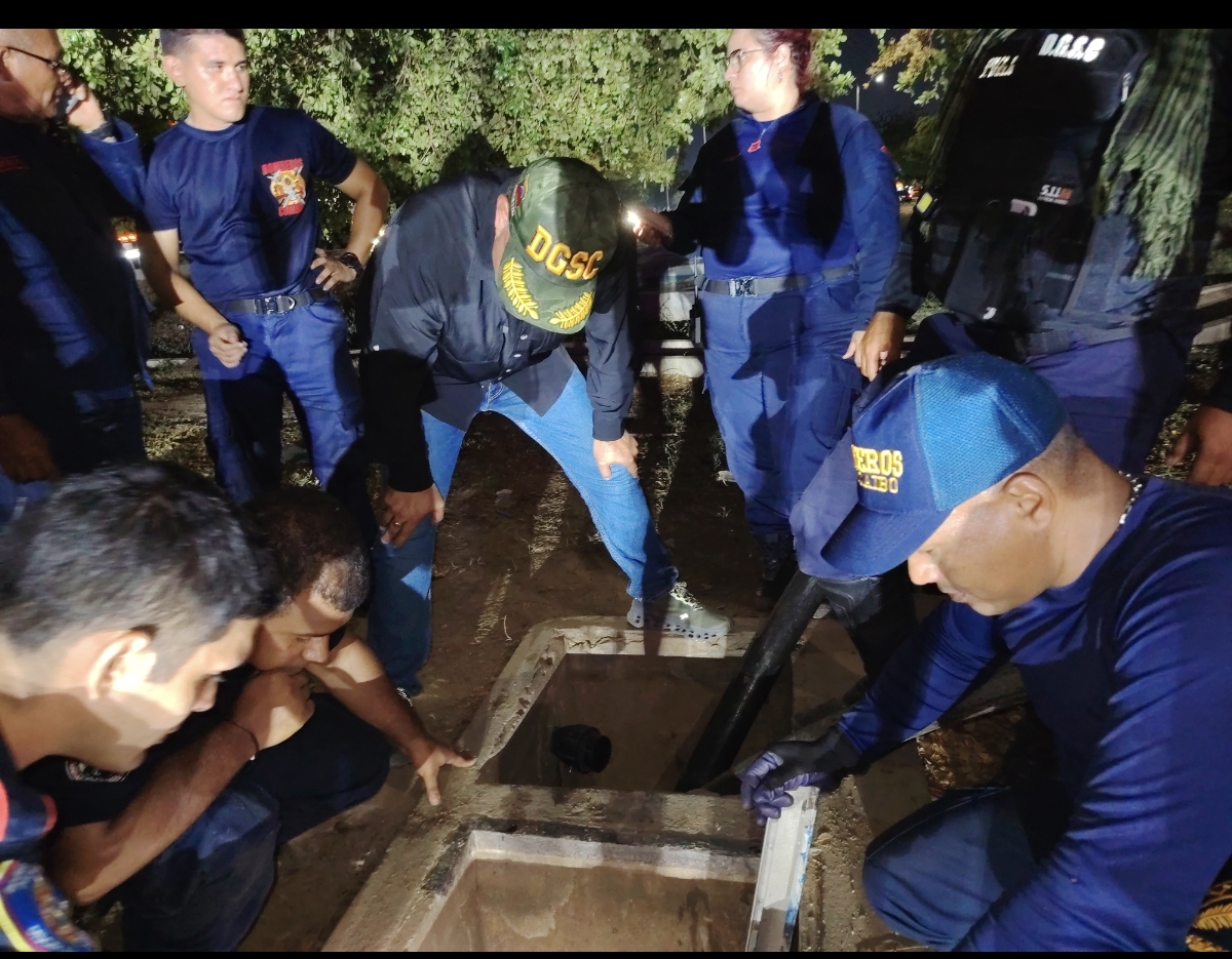 MARACAIBO: Alcaldía lideró rescate de un cuerpo encontrado en un tanque de agua