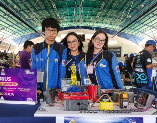 Semilleros Científicos lideraron en las Olimpiadas de Robótica Creativa 1er Lugar Equipo: Team Sirius Competencia: Ingenio Creativo Categoría: Innovación