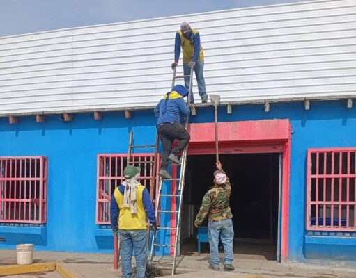 Mercado Santa Rosalía estrena techo nuevo en Maracaibo