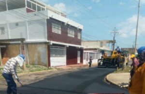 Más de 10.500 toneladas de asfalto se han colocado en San Jacinto, Maracaibo
