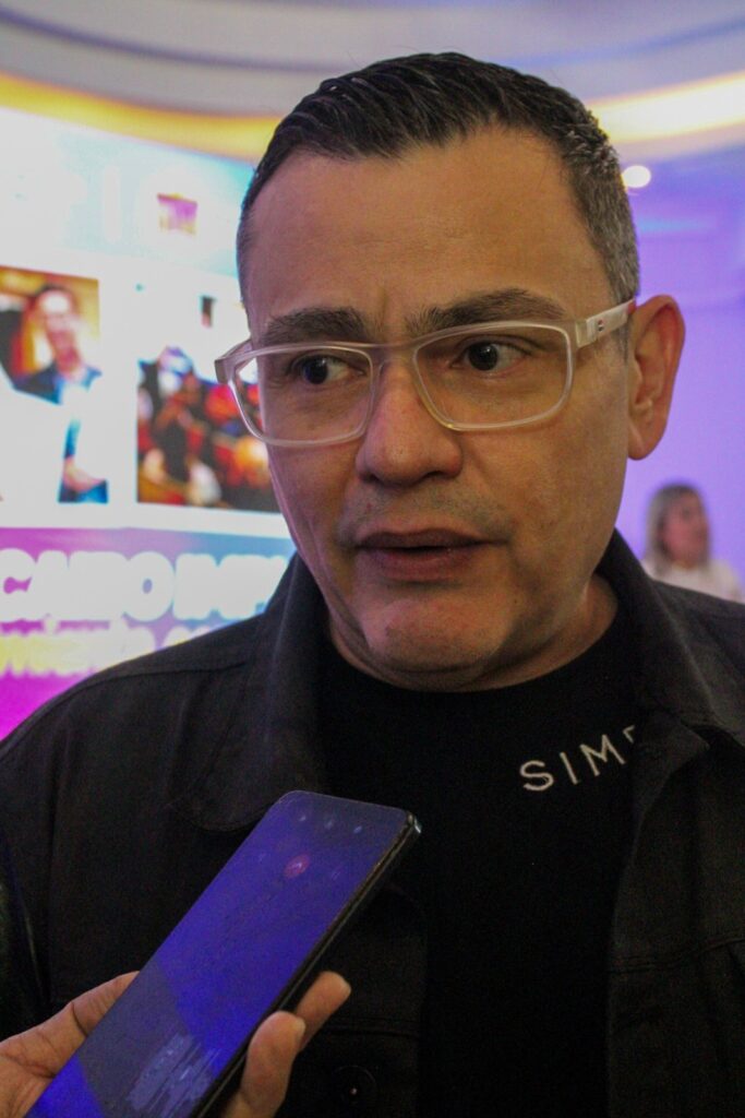 Edwin Portillo, de Live Café