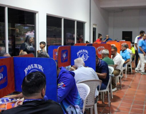 Alcaldía de Maracaibo impulsa el turismo recreativo con torneo de dominó