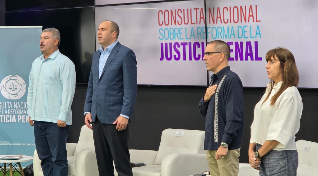 Fiscal General Larry Devoe, visitó el Zulia para la Consulta Nacional sobre la Reforma de la Justicia Penal