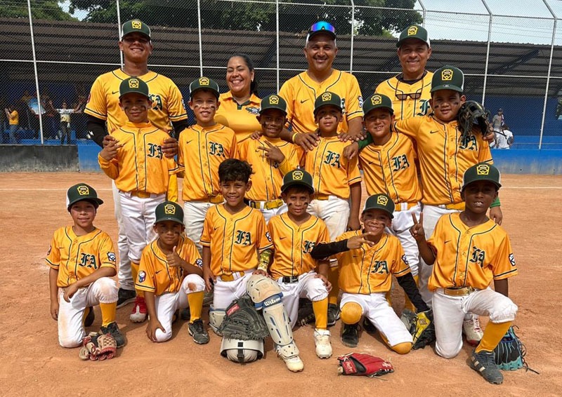 San Francisco y Flor Amarillo clasifican a la final nacional pitoquito