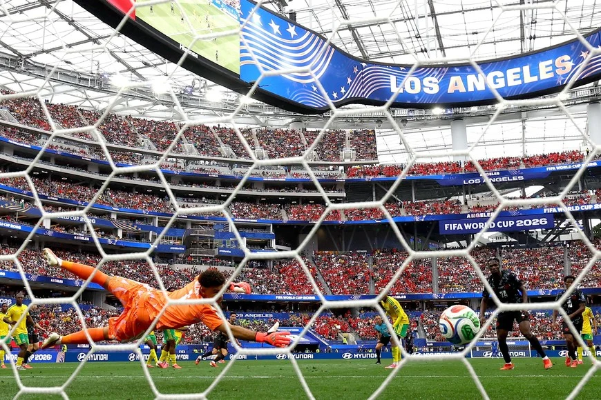 Gol-Canada.webp