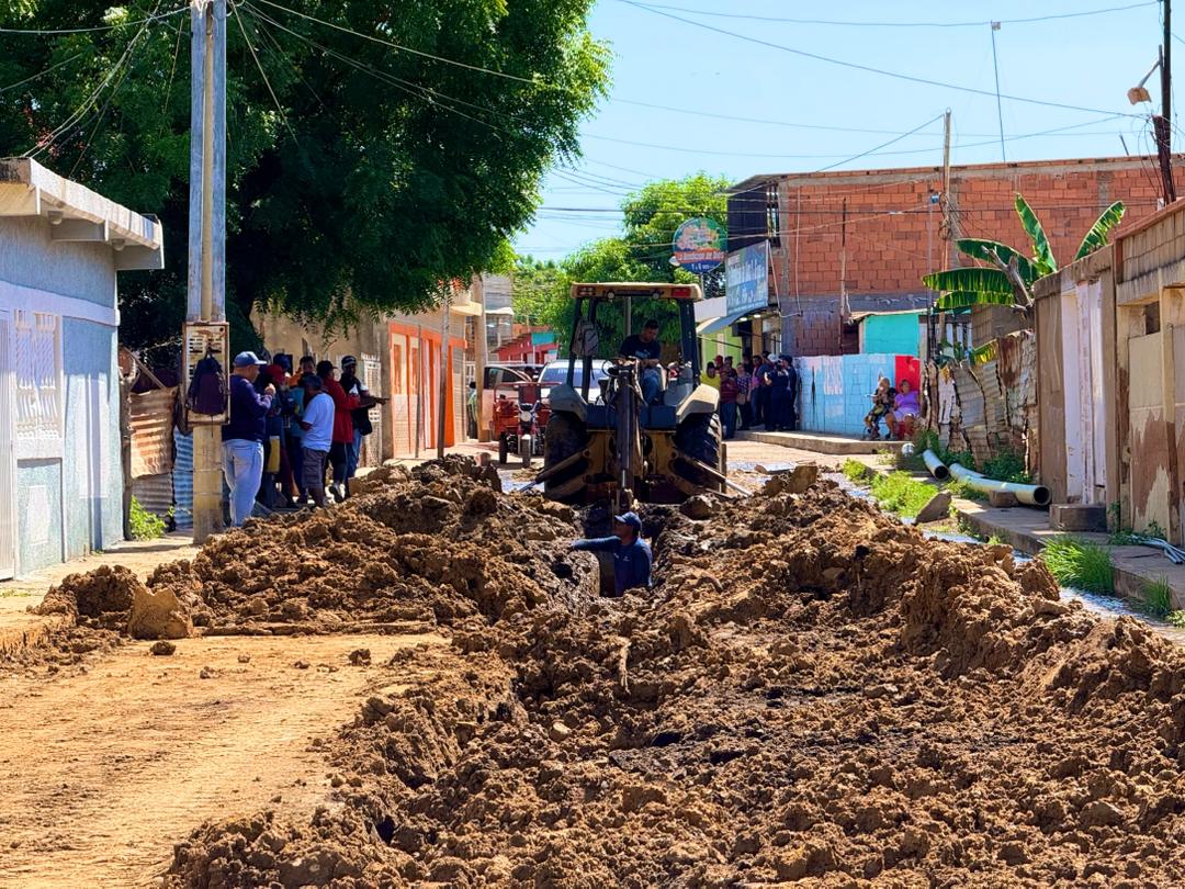 ZULIA: Gobernación e Hidroven despliegan el Plan Rector de Aguas Servidas en el oeste de Maracaibo
