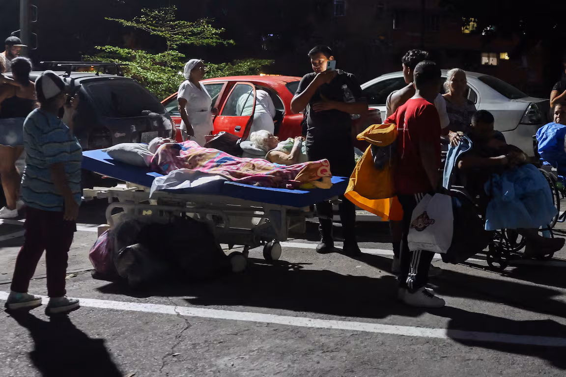 DOBLETE SÍSMICO: Presidenta Delcy informó de 164 muertos y casi 1000 heridos