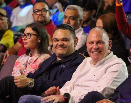 Di Martino destaca que el Festival Infantil-Juvenil de Gaitas refleja el amor por Maracaibo