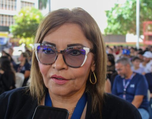 Expo Orientación Vocacional guía a jóvenes en la elección de su carrera profesional Blanca Torres, directora de Educación y Asuntos Universitarios de la alcaldía
