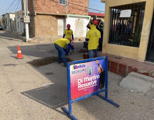 Alcaldía de Maracaibo realiza mantenimiento de la red de gas en el sector Belloso