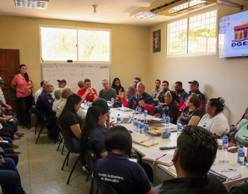 Alcaldía de Maracaibo despliega gabinete de infraestructura en la parroquia Cacique Mara