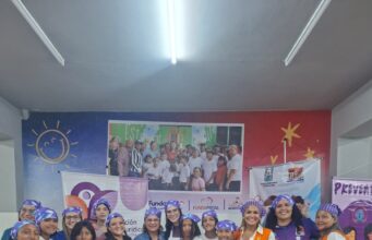 FUNDANIS llevó a cabo la jornada educativa y preventiva “Arepa Violeta”