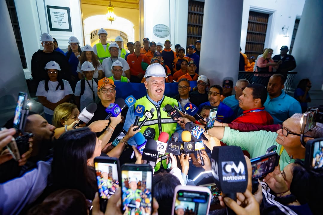 DOBLETE SÍSMICO: Gobernación envía a La Guaira primera brigada con 90 ingenieros, arquitectos y geólogos