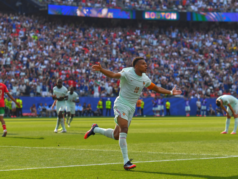 FIEBRE MUNDIAL: Los botines de Mbappé y Dembelé llevan a Francia a semifinales