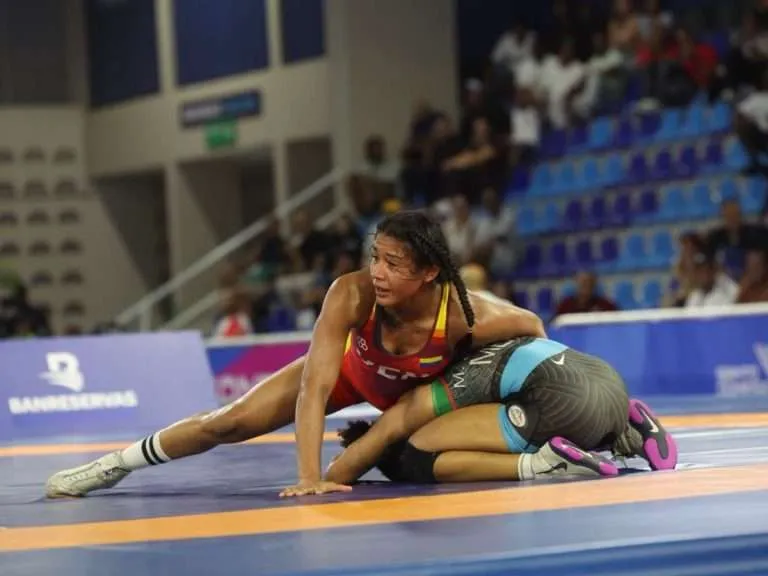 JUEGOS CAC: Astrid Montero y Nathaly Grimán con dos más de oro en lucha olímpica