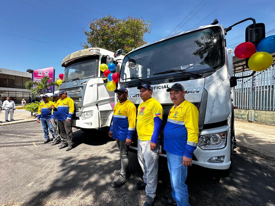 IMAU incorpora dos unidades más para la recolección de desechos y de contenedores de Maracaibo