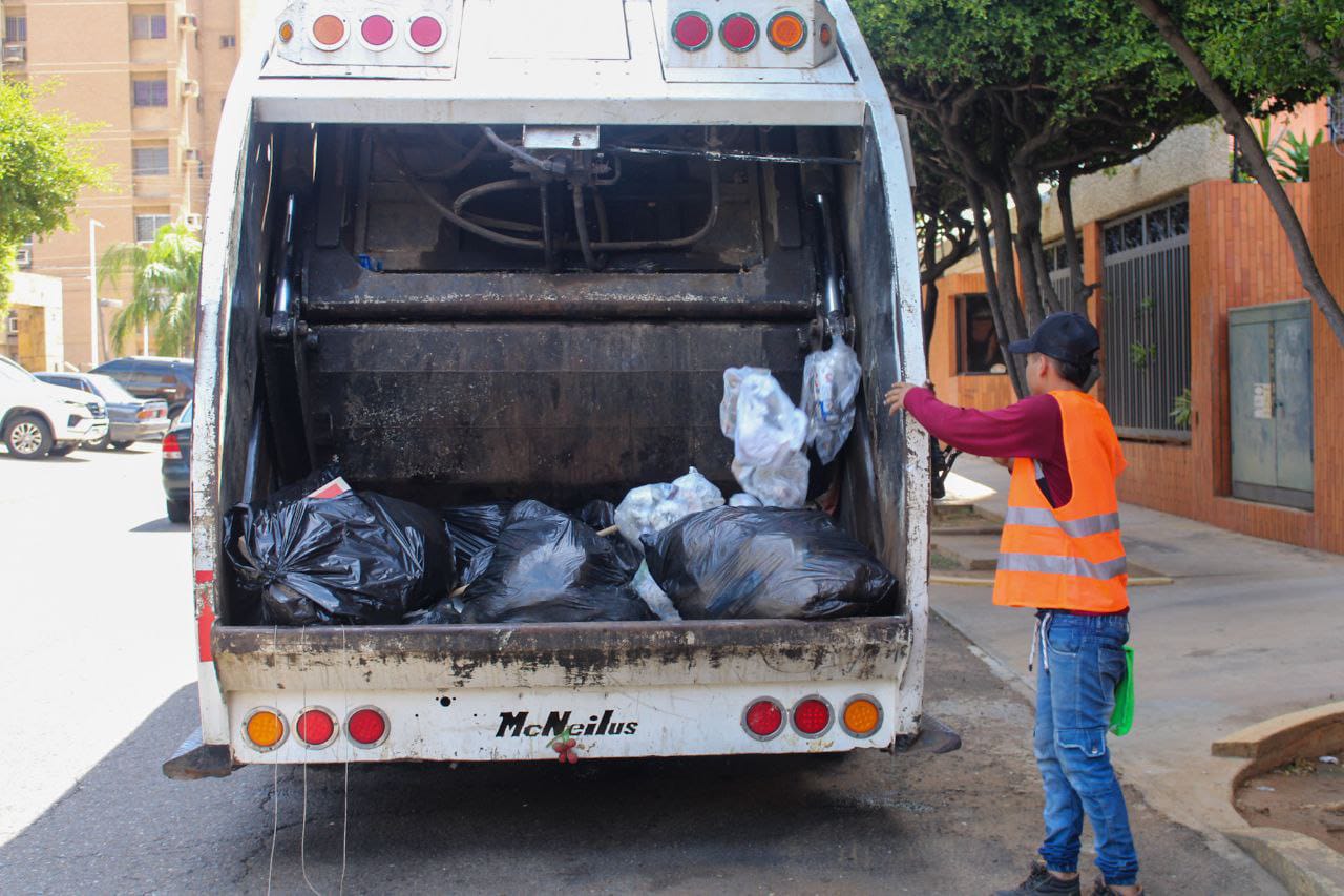 Alcaldía de Maracaibo trabaja en creación de un fondo para manejo responsable de desechos sólidos