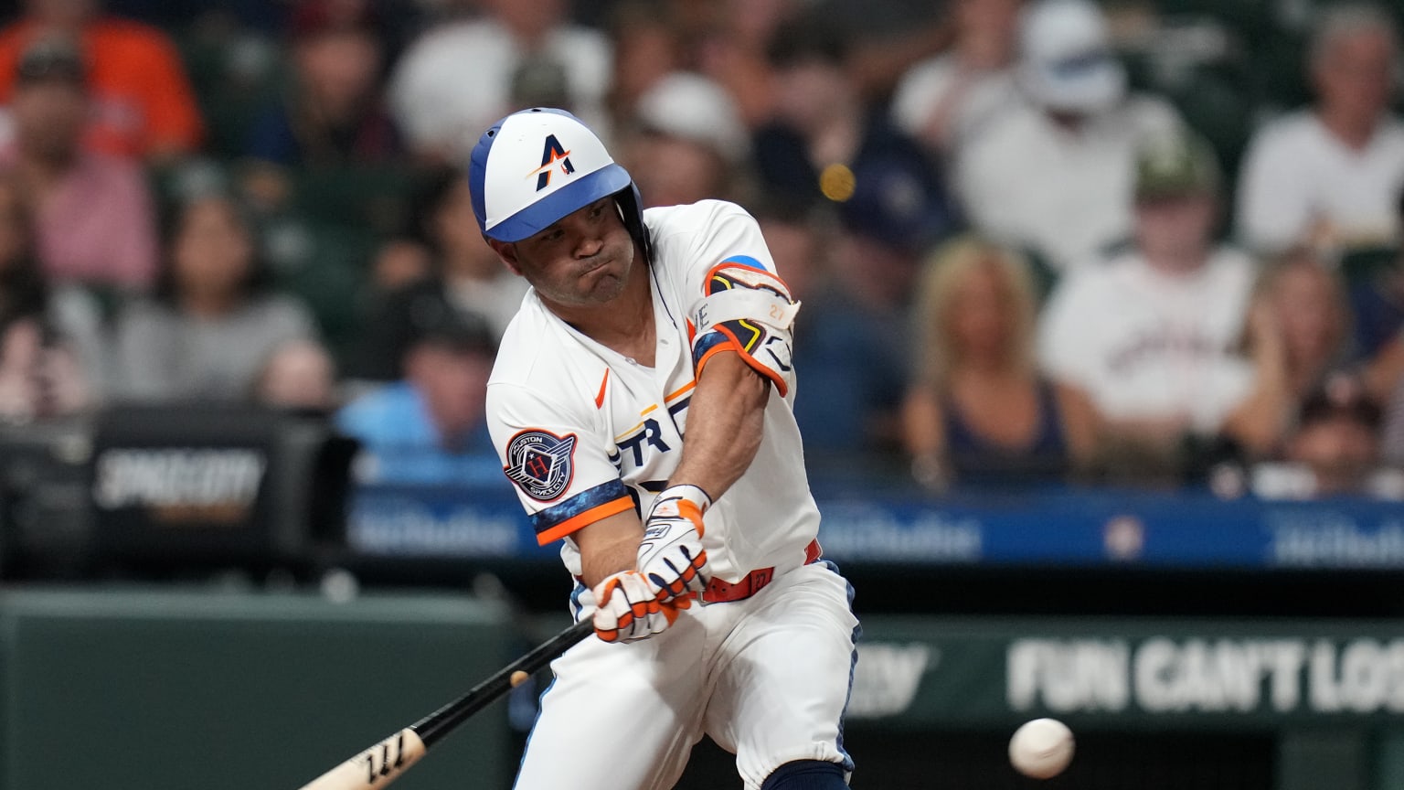 Jose-Altuve26.jpg