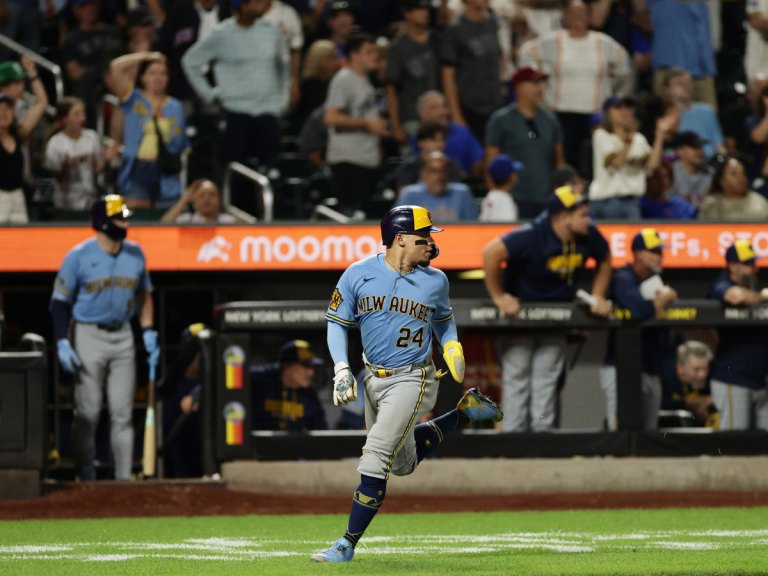 William Contreras con la garrocha en llamas…