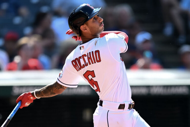 Rocchio fenomenal e histórico: Grand slam y después jonrón que dejó en el campo a Detroit