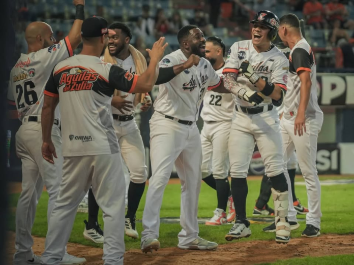 Águilas selló segundo triunfo por blanqueada