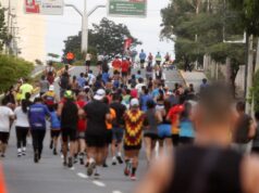 El asfalto de la ciclovía vibró con el II Acuatlón Fundación Mariaelena