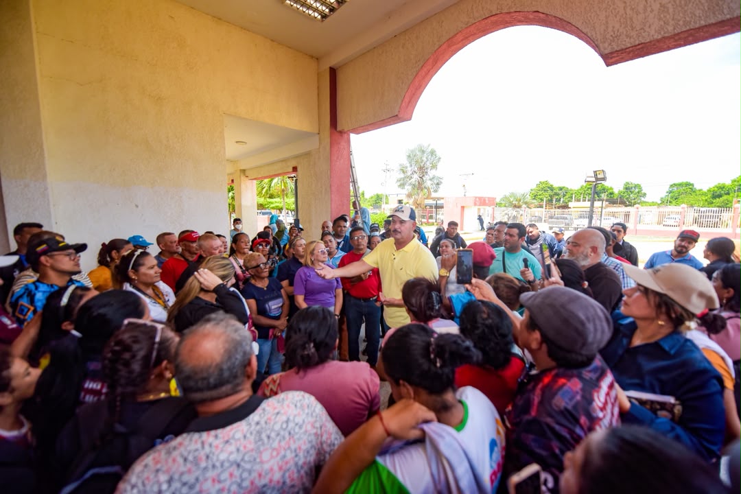 Gobernador Luis Caldera inició trabajos de rehabilitación en la Clínica Popular II «Plateja» de Maracaibo